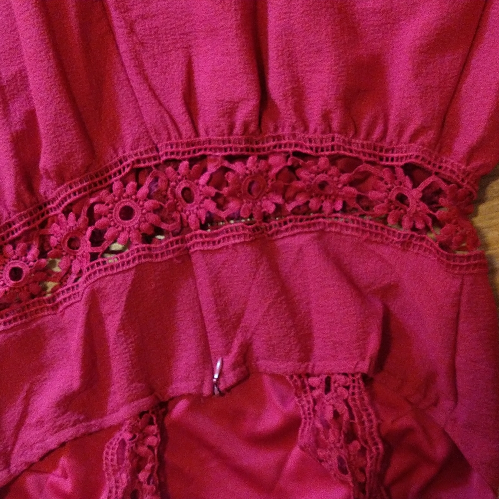 Beautiful Shein semi formal dress 🥰 - Picture 5 of 8